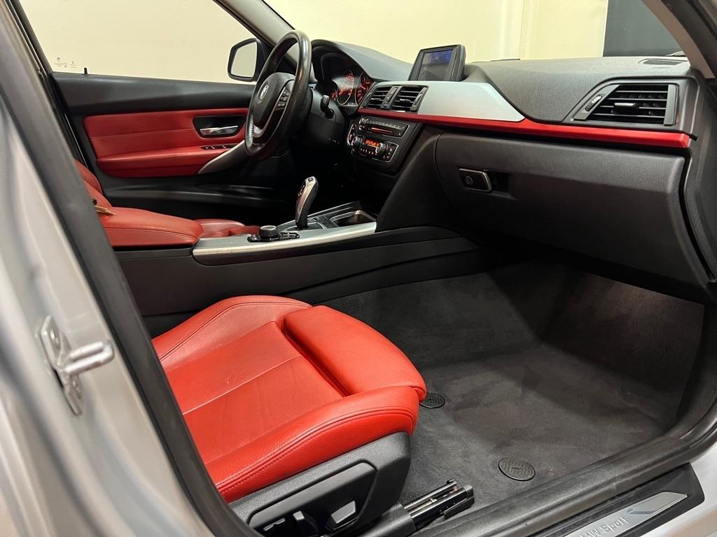 BMW 3 Series 4dr Sdn 320i xDrive AWD South Africa 2015