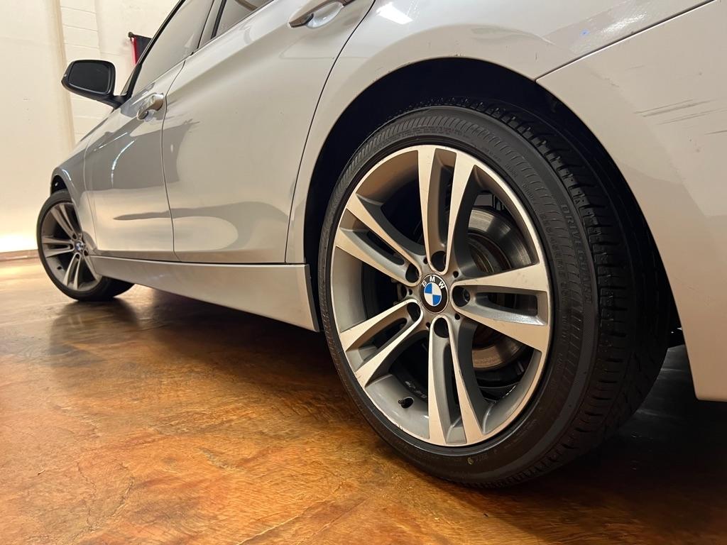 BMW 3 Series 4dr Sdn 320i xDrive AWD South Africa 2015