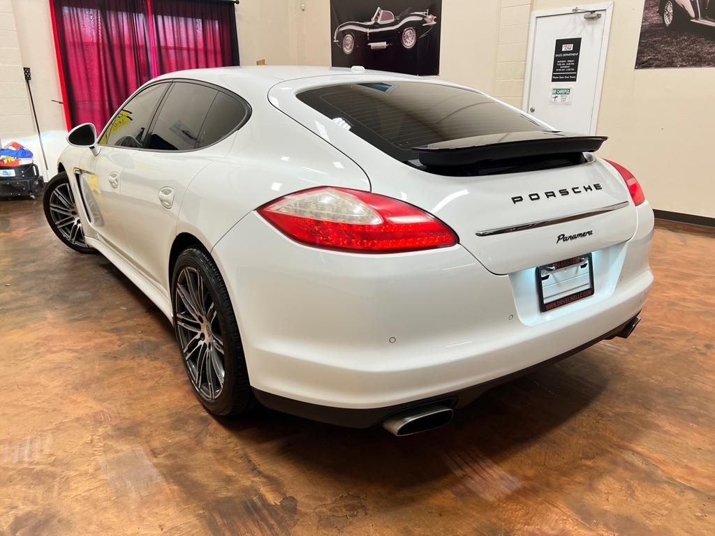 Porsche Panamera 4dr HB 2013