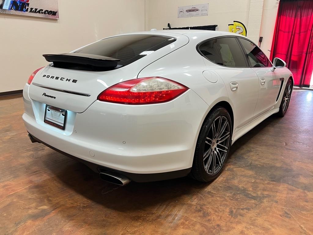 Porsche Panamera 4dr HB 2013