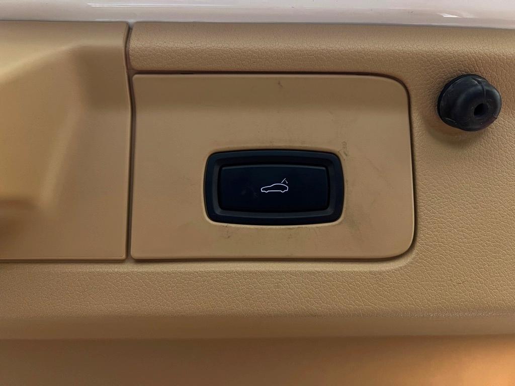 Porsche Panamera 4dr HB 2013