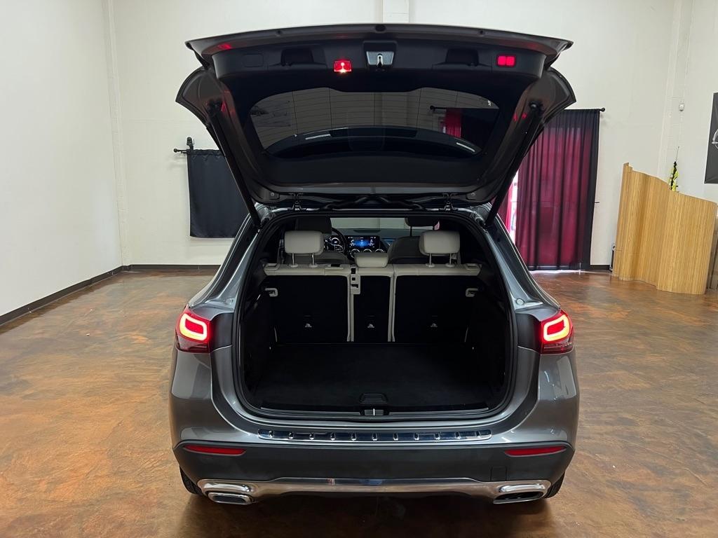 Mercedes-Benz GLA GLA 250 SUV 2021