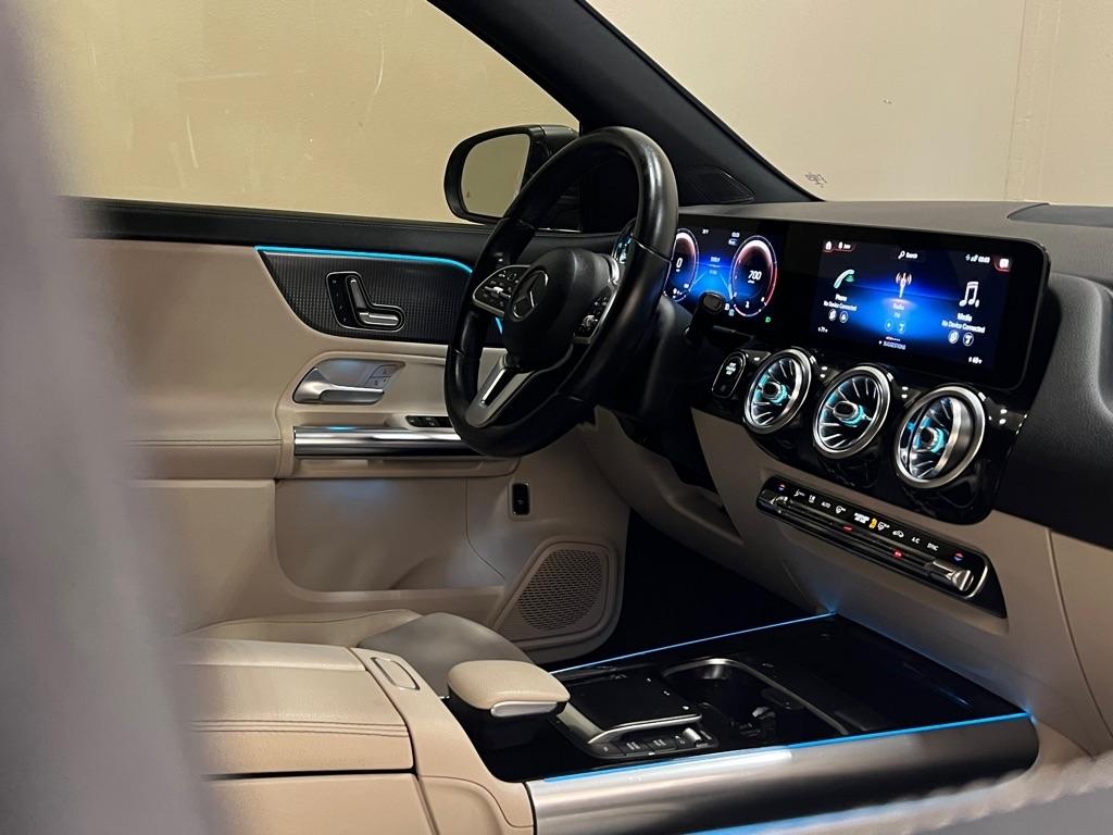 Mercedes-Benz GLA GLA 250 SUV 2021