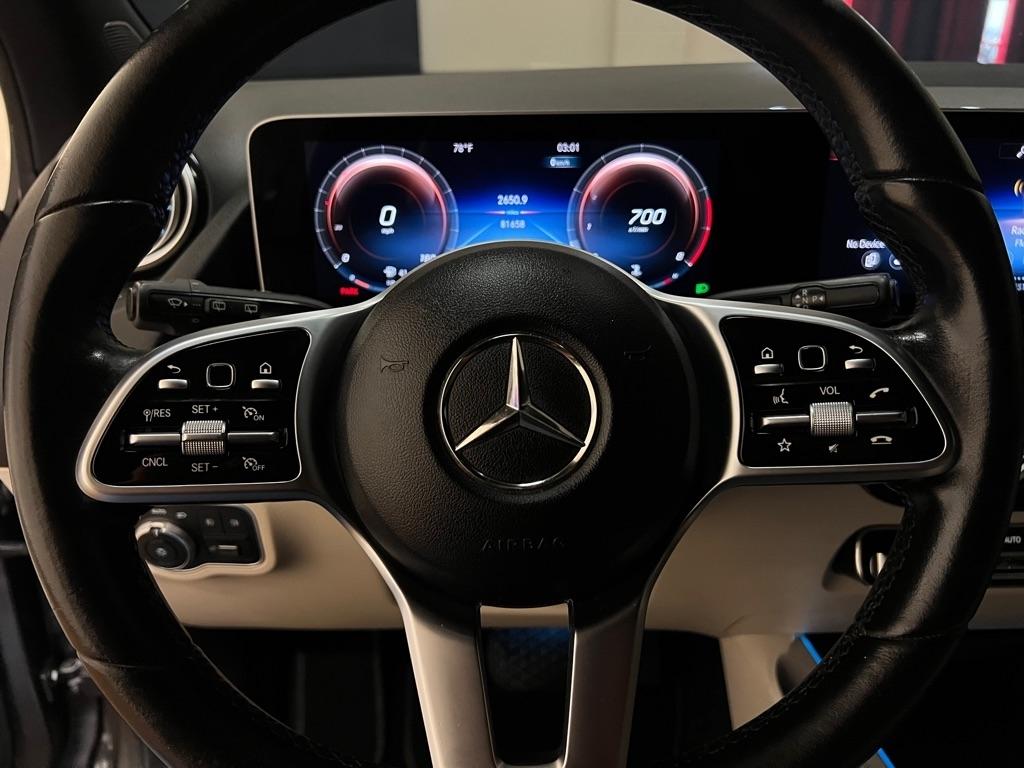 Mercedes-Benz GLA GLA 250 SUV 2021