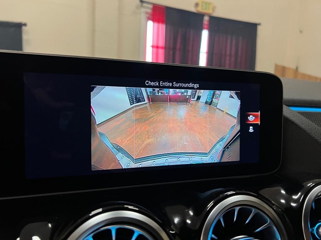 Mercedes-Benz GLA GLA 250 SUV 2021