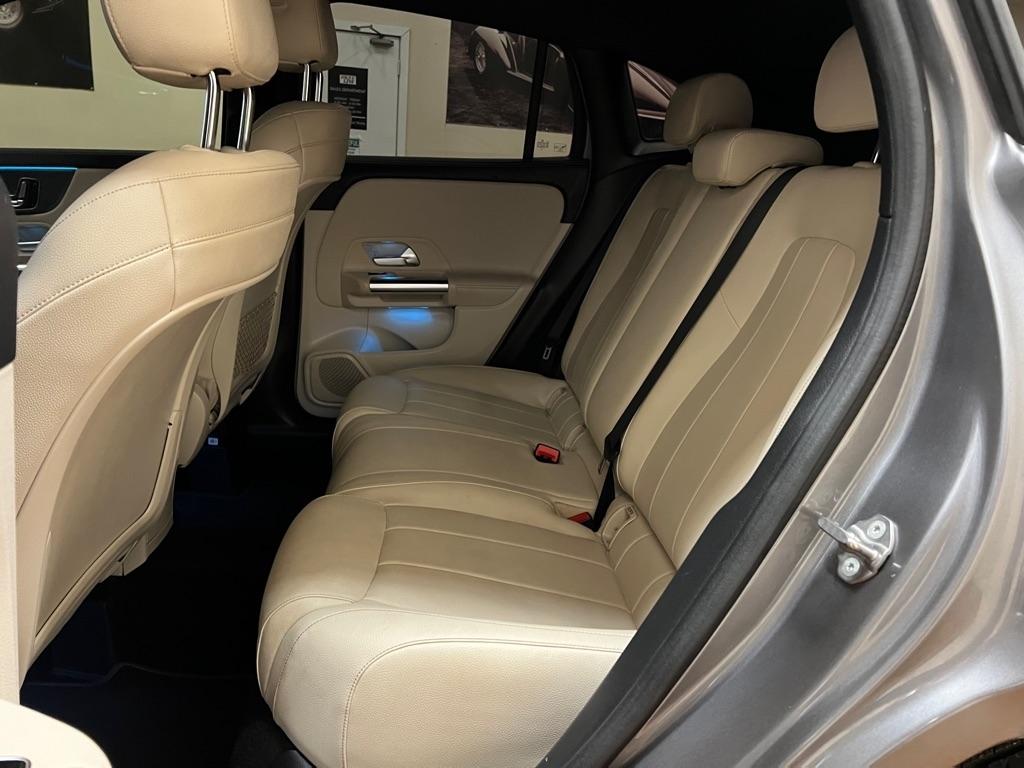 Mercedes-Benz GLA GLA 250 SUV 2021