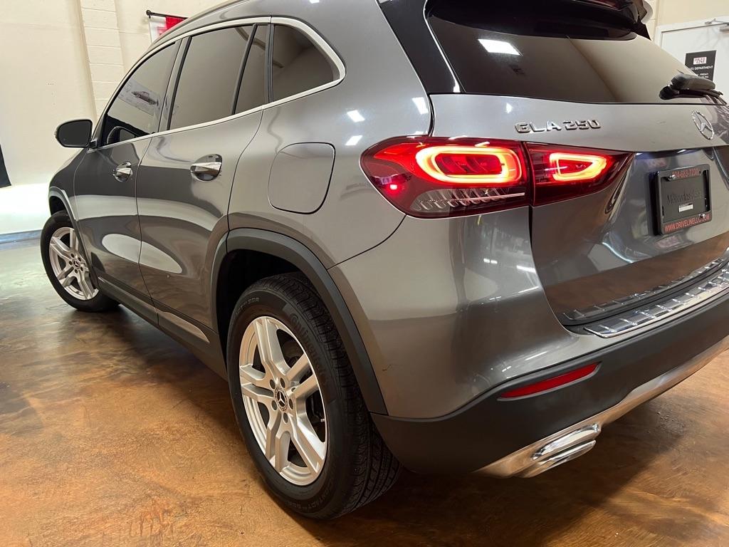 Mercedes-Benz GLA GLA 250 SUV 2021