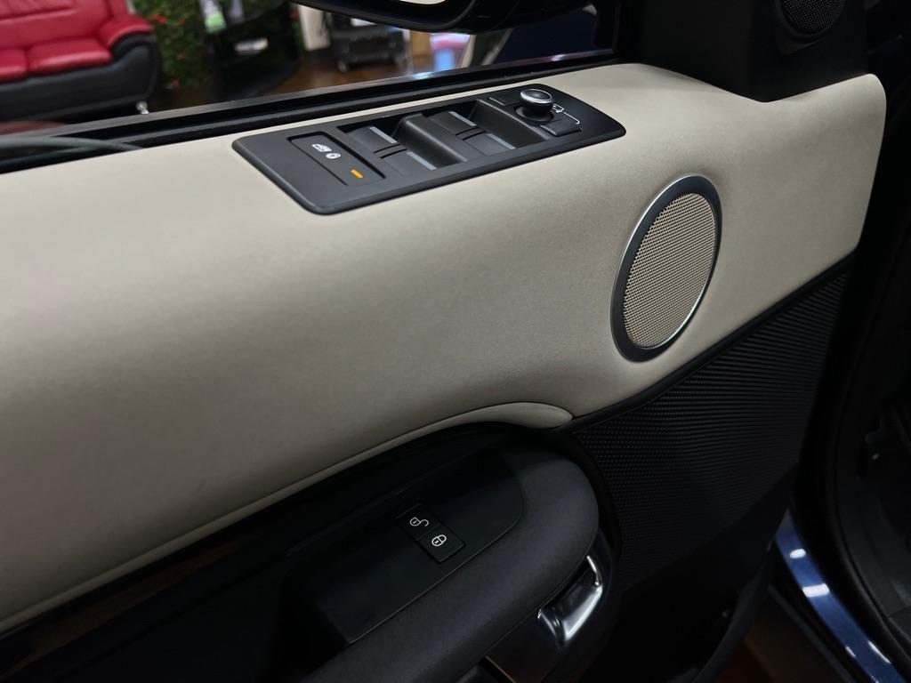 Land Rover Discovery SE V6 Supercharged 2018