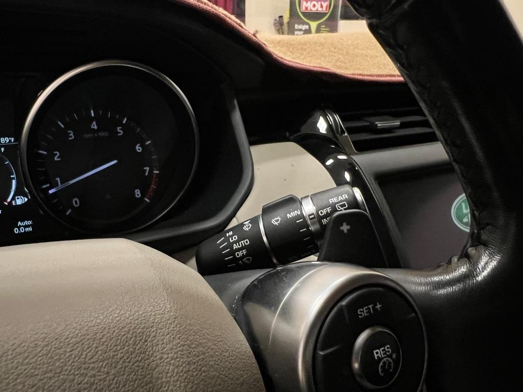 Land Rover Discovery SE V6 Supercharged 2018