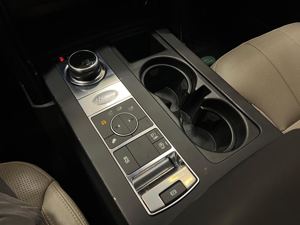 Land Rover Discovery SE V6 Supercharged 2018