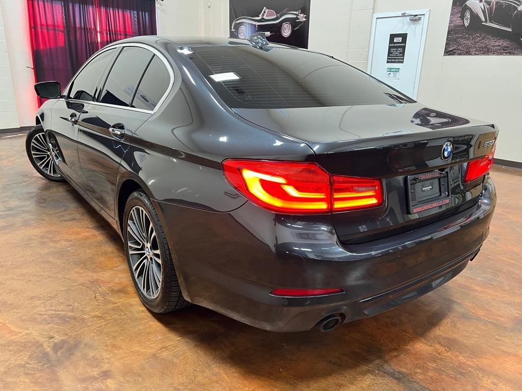 BMW 5 Series 530i Sedan 2018
