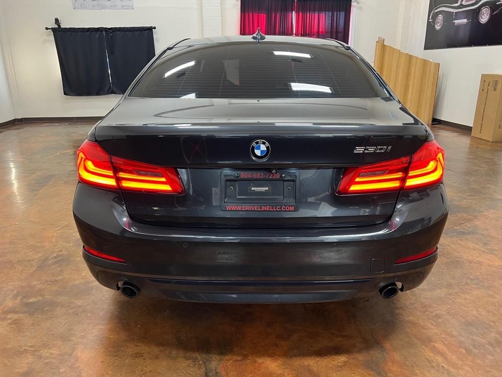 BMW 5 Series 530i Sedan 2018
