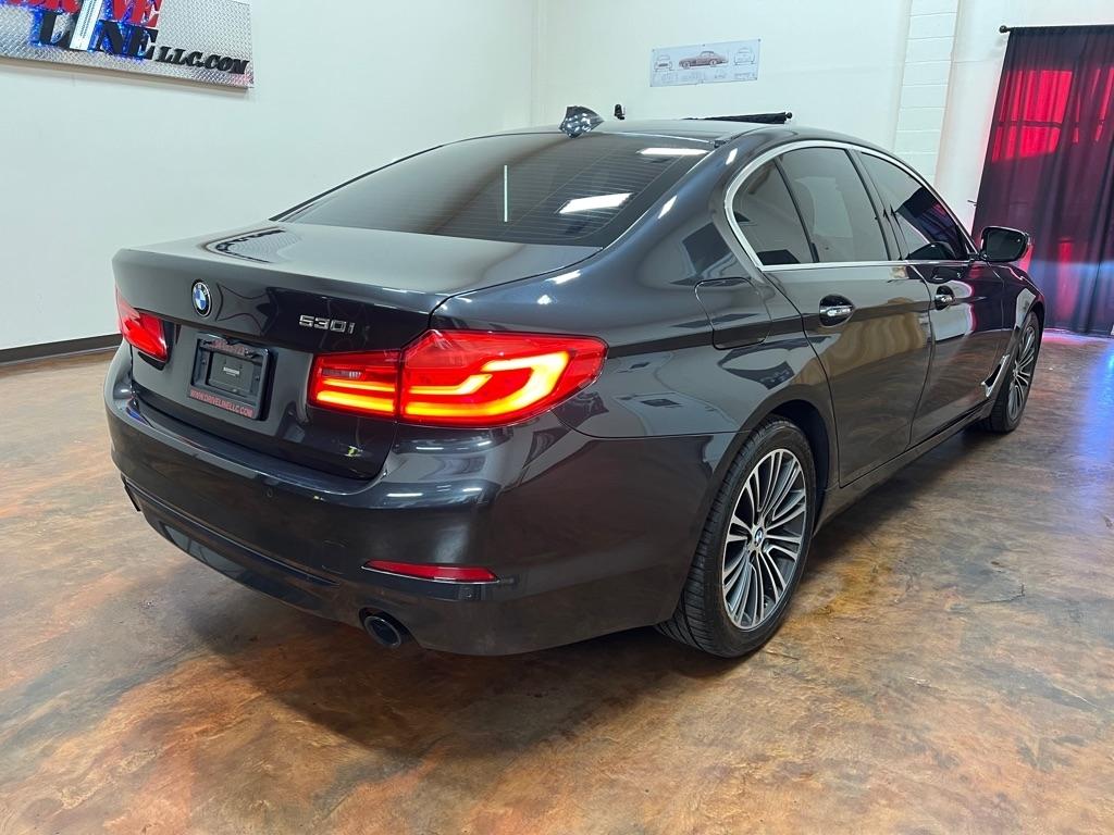 BMW 5 Series 530i Sedan 2018