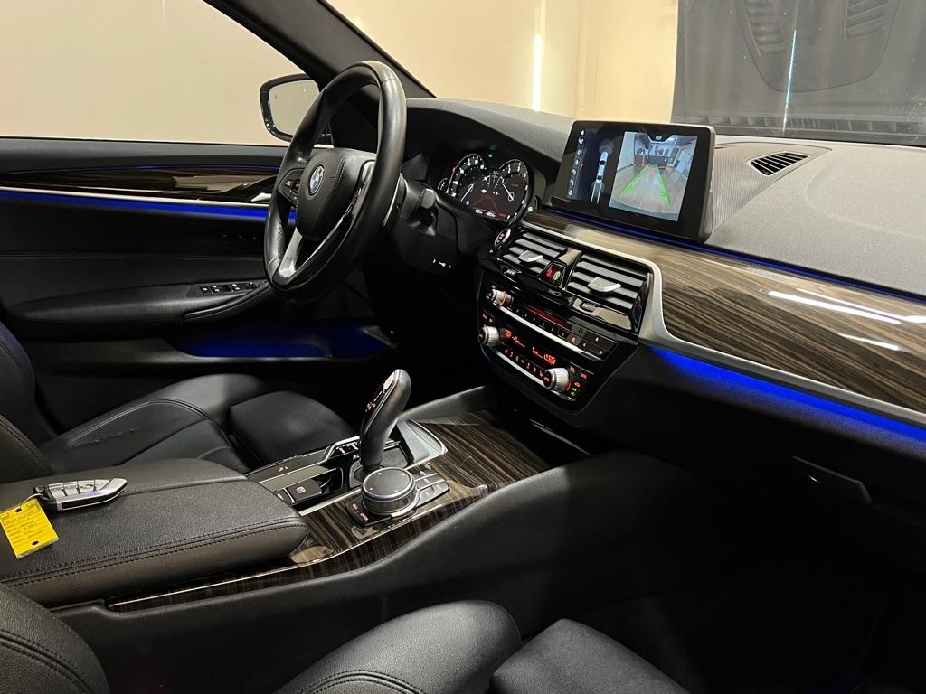 BMW 5 Series 530i Sedan 2018