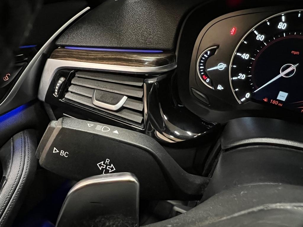 BMW 5 Series 530i Sedan 2018