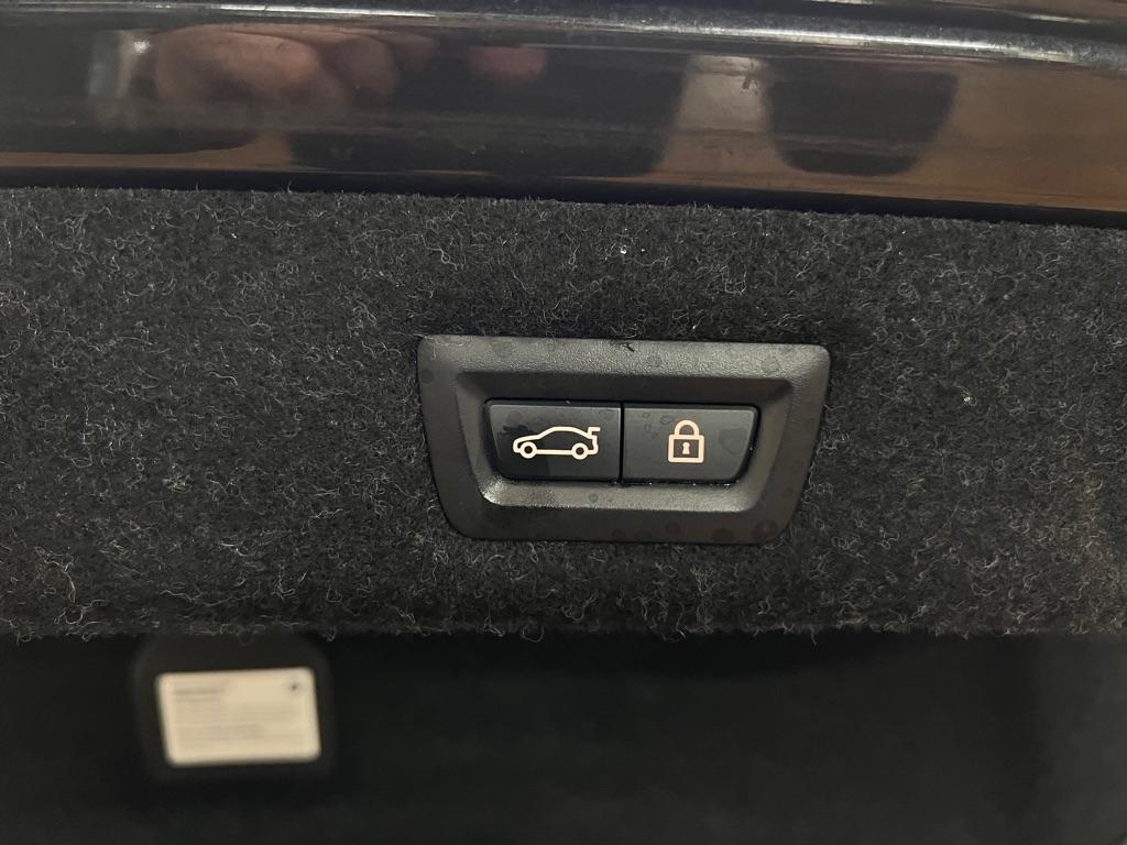 BMW 5 Series 530i Sedan 2018