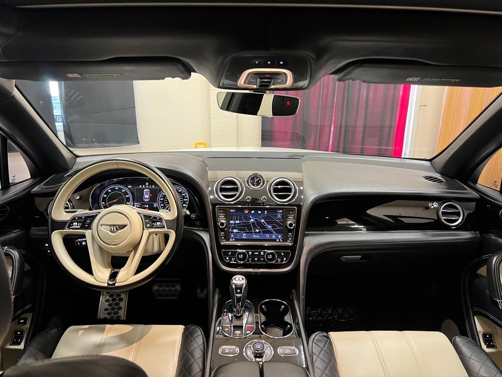 Bentley Bentayga V8 AWD 2019