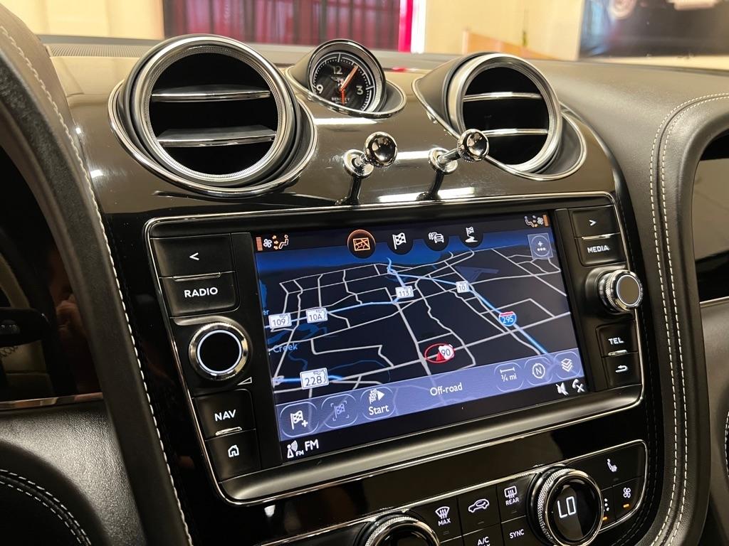 Bentley Bentayga V8 AWD 2019