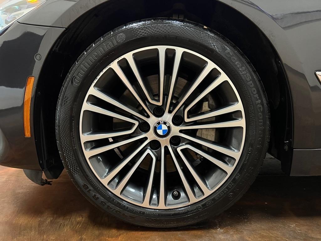 BMW 5 Series 540i xDrive Sedan 2019