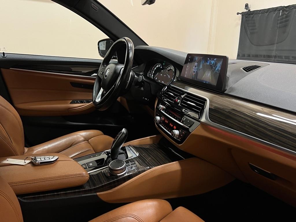 BMW 5 Series 540i xDrive Sedan 2019