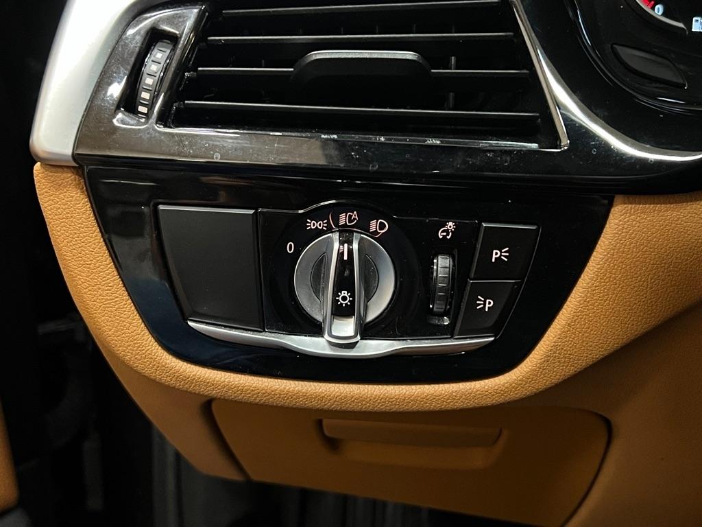 BMW 5 Series 540i xDrive Sedan 2019