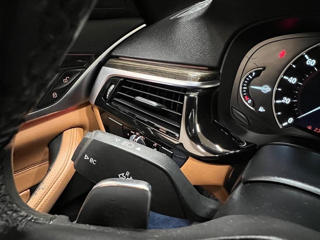 BMW 5 Series 540i xDrive Sedan 2019