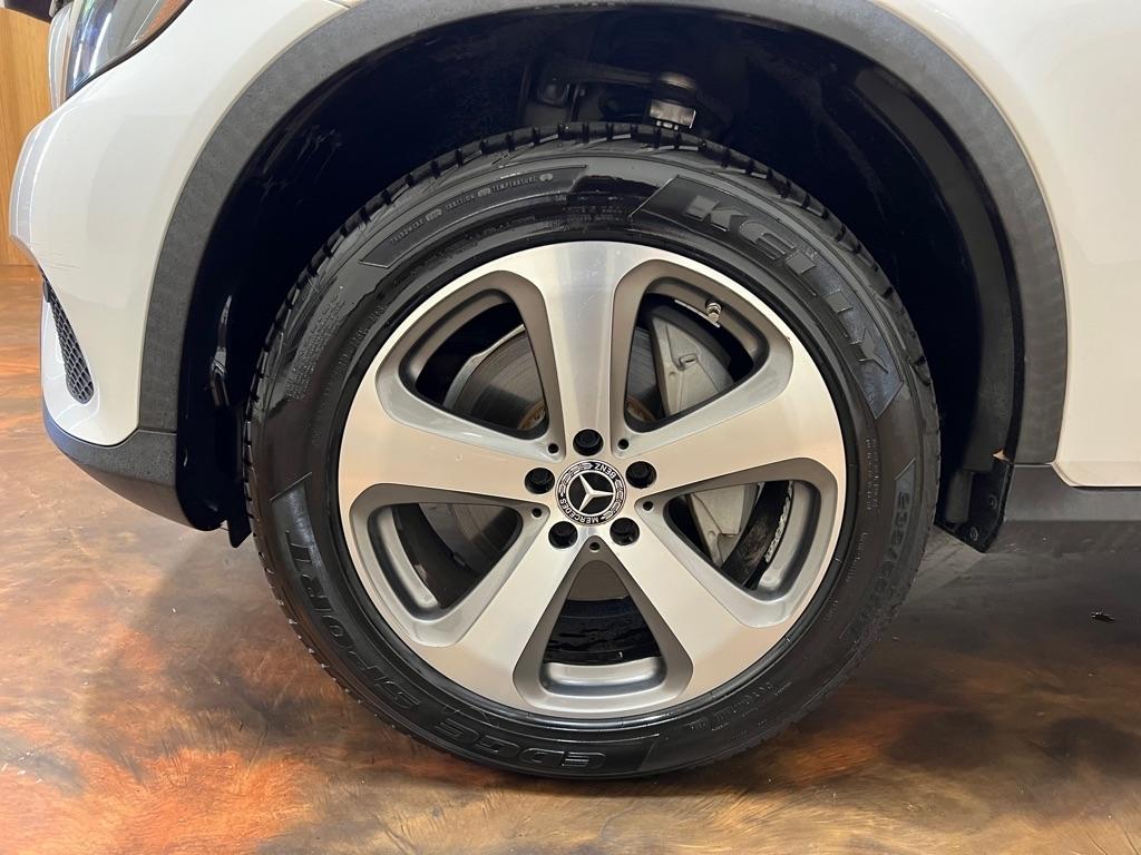 Mercedes-Benz GLC GLC 300 SUV 2017