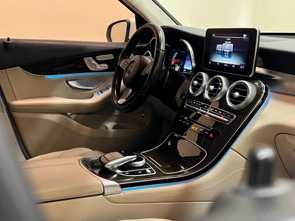 Mercedes-Benz GLC GLC 300 SUV 2017