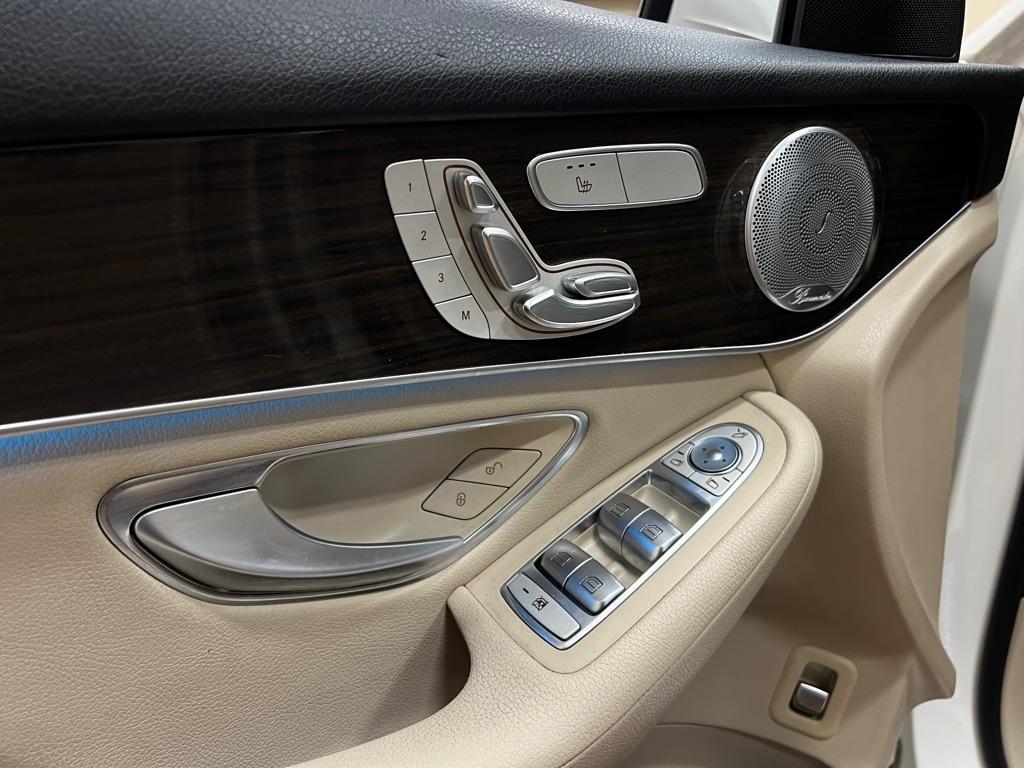 Mercedes-Benz GLC GLC 300 SUV 2017