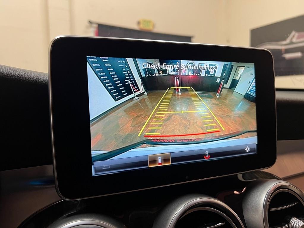 Mercedes-Benz GLC GLC 300 SUV 2017