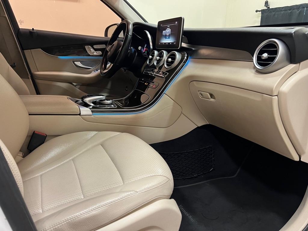 Mercedes-Benz GLC GLC 300 SUV 2017