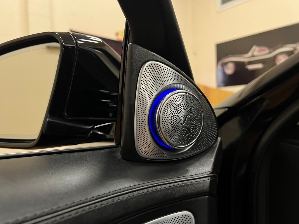 Mercedes-Benz S-Class 4dr Sdn Maybach S 600 RWD 2016