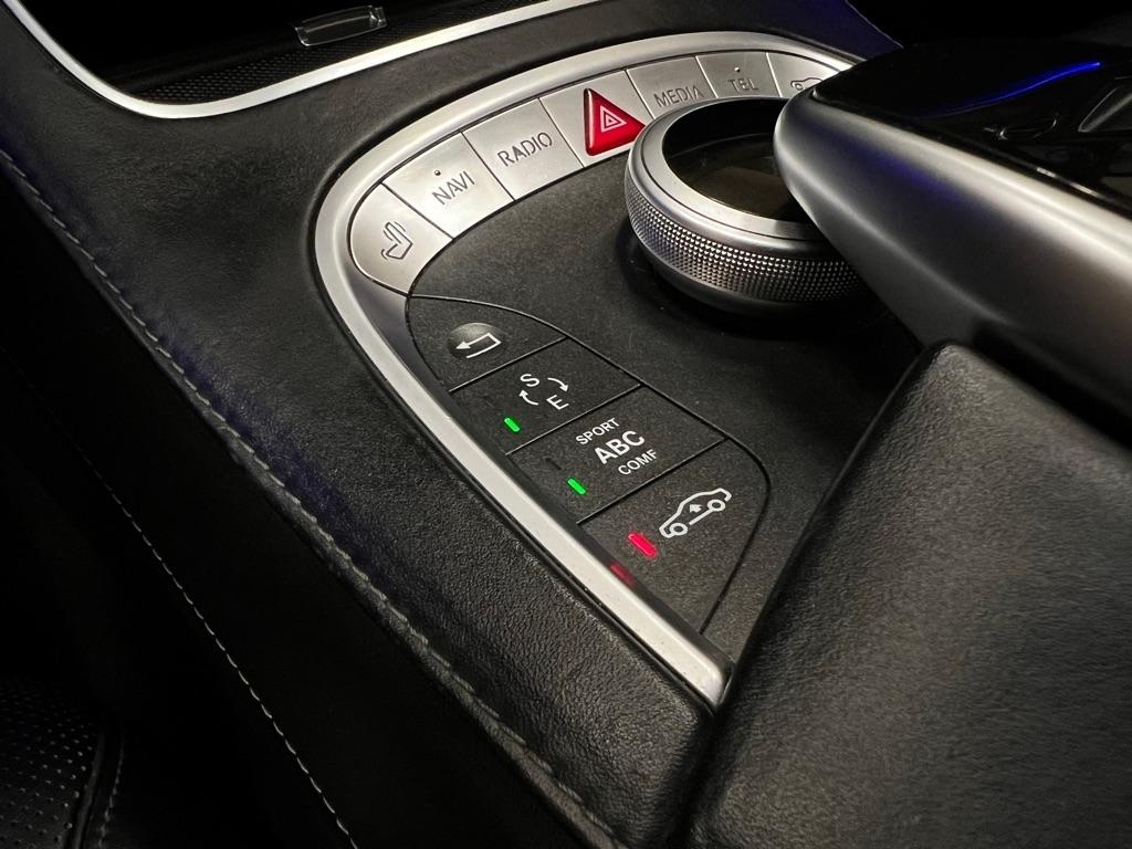 Mercedes-Benz S-Class 4dr Sdn Maybach S 600 RWD 2016