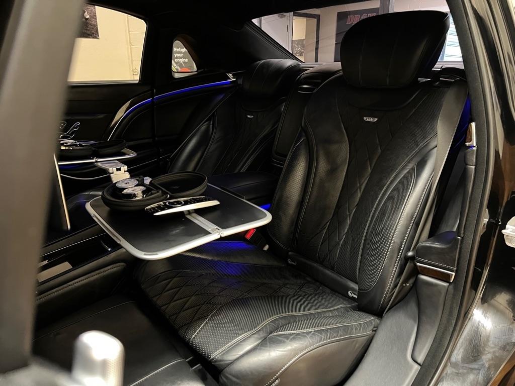 Mercedes-Benz S-Class 4dr Sdn Maybach S 600 RWD 2016