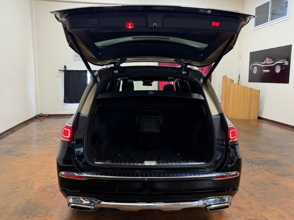 Mercedes-Benz GLS Maybach GLS 600 4MATIC SUV 2023