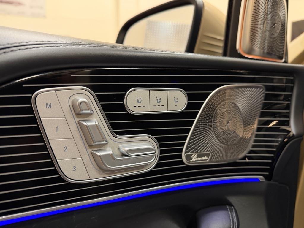 Mercedes-Benz GLS Maybach GLS 600 4MATIC SUV 2023