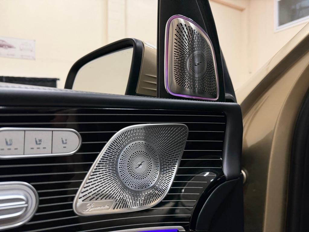 Mercedes-Benz GLS Maybach GLS 600 4MATIC SUV 2023