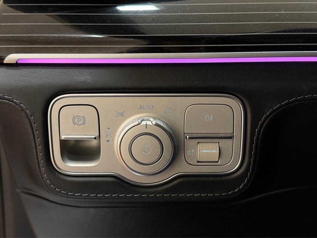 Mercedes-Benz GLS Maybach GLS 600 4MATIC SUV 2023