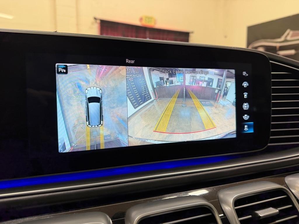 Mercedes-Benz GLS Maybach GLS 600 4MATIC SUV 2023