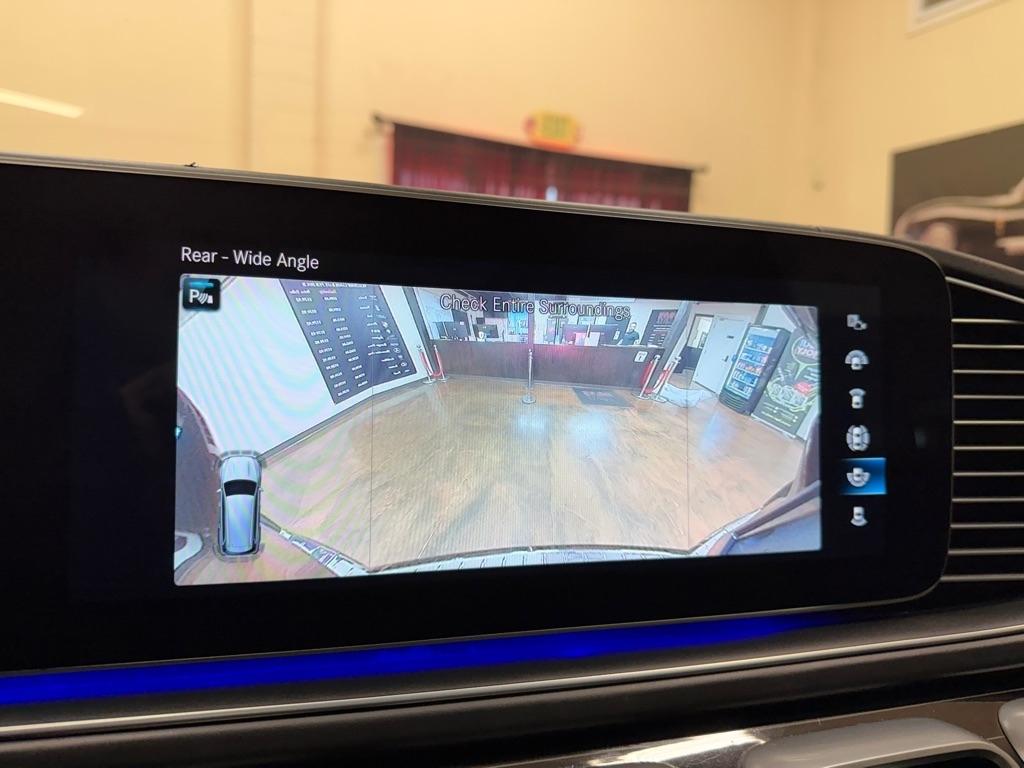 Mercedes-Benz GLS Maybach GLS 600 4MATIC SUV 2023