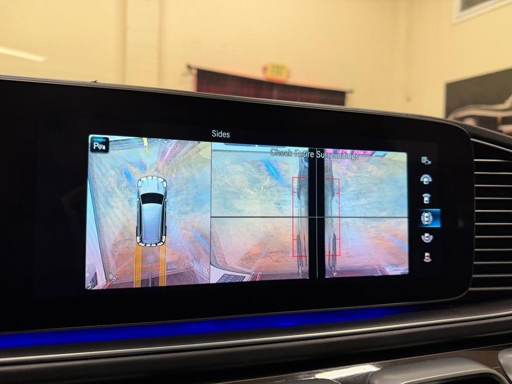 Mercedes-Benz GLS Maybach GLS 600 4MATIC SUV 2023