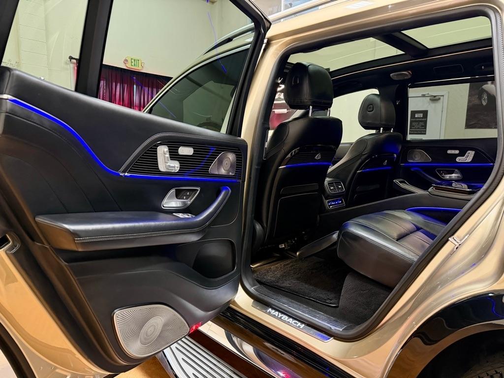 Mercedes-Benz GLS Maybach GLS 600 4MATIC SUV 2023