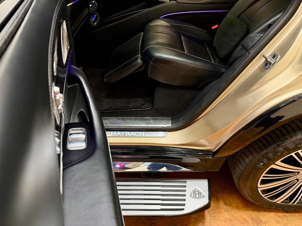 Mercedes-Benz GLS Maybach GLS 600 4MATIC SUV 2023