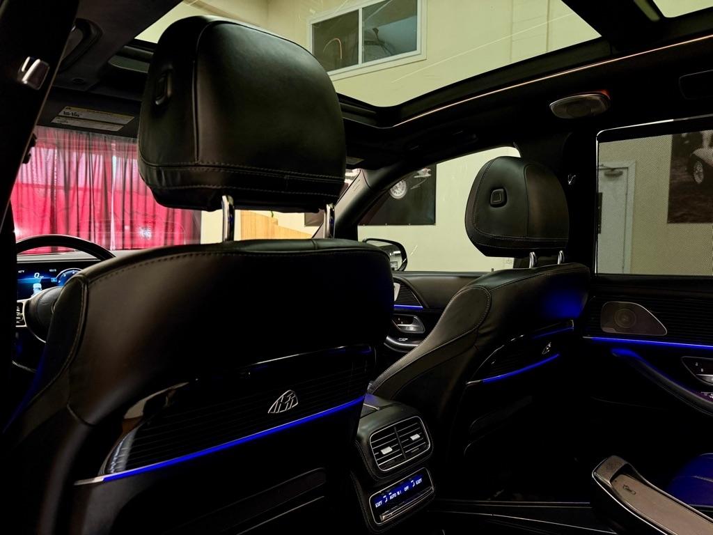 Mercedes-Benz GLS Maybach GLS 600 4MATIC SUV 2023