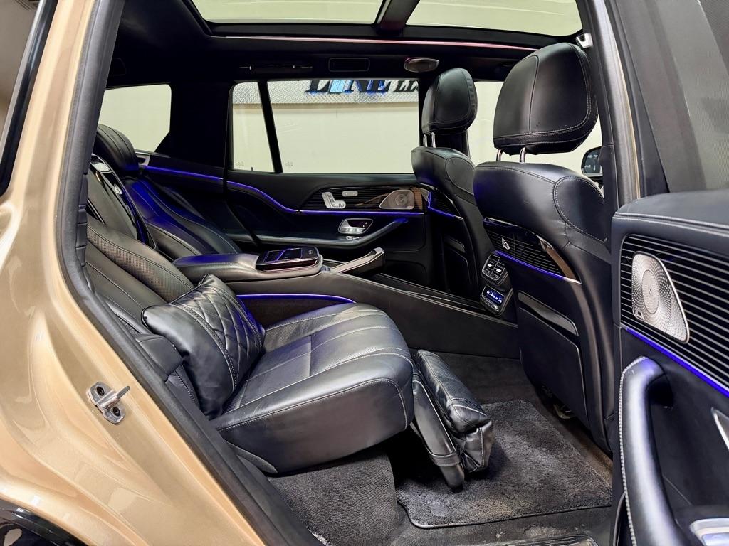 Mercedes-Benz GLS Maybach GLS 600 4MATIC SUV 2023