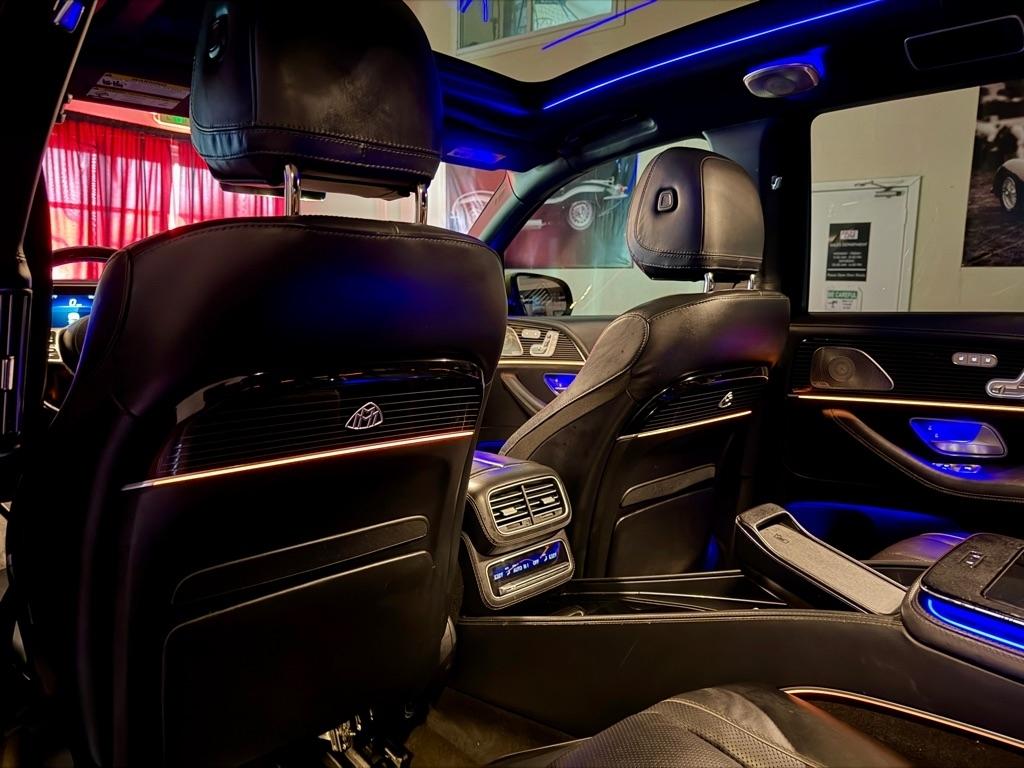 Mercedes-Benz GLS Maybach GLS 600 4MATIC SUV 2023