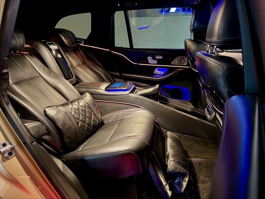 Mercedes-Benz GLS Maybach GLS 600 4MATIC SUV 2023