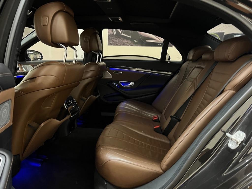 Mercedes-Benz S-Class 4dr Sdn S 550 4MATIC 2014