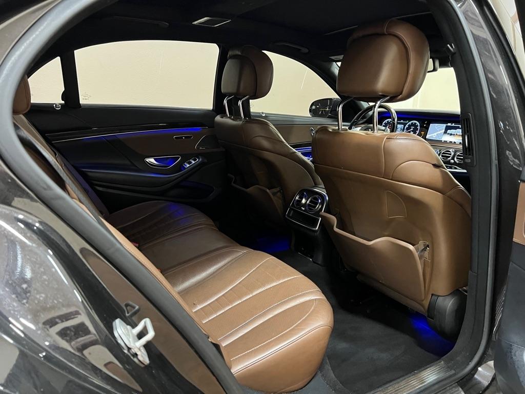 Mercedes-Benz S-Class 4dr Sdn S 550 4MATIC 2014