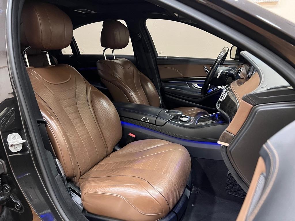 Mercedes-Benz S-Class 4dr Sdn S 550 4MATIC 2014